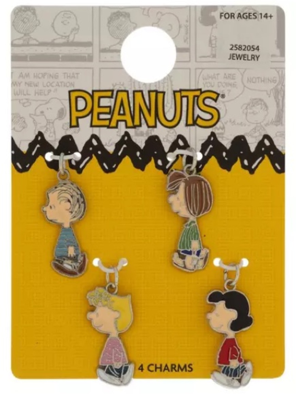 New Peanuts Friends Charm Set Peanuts 4-Charm Set